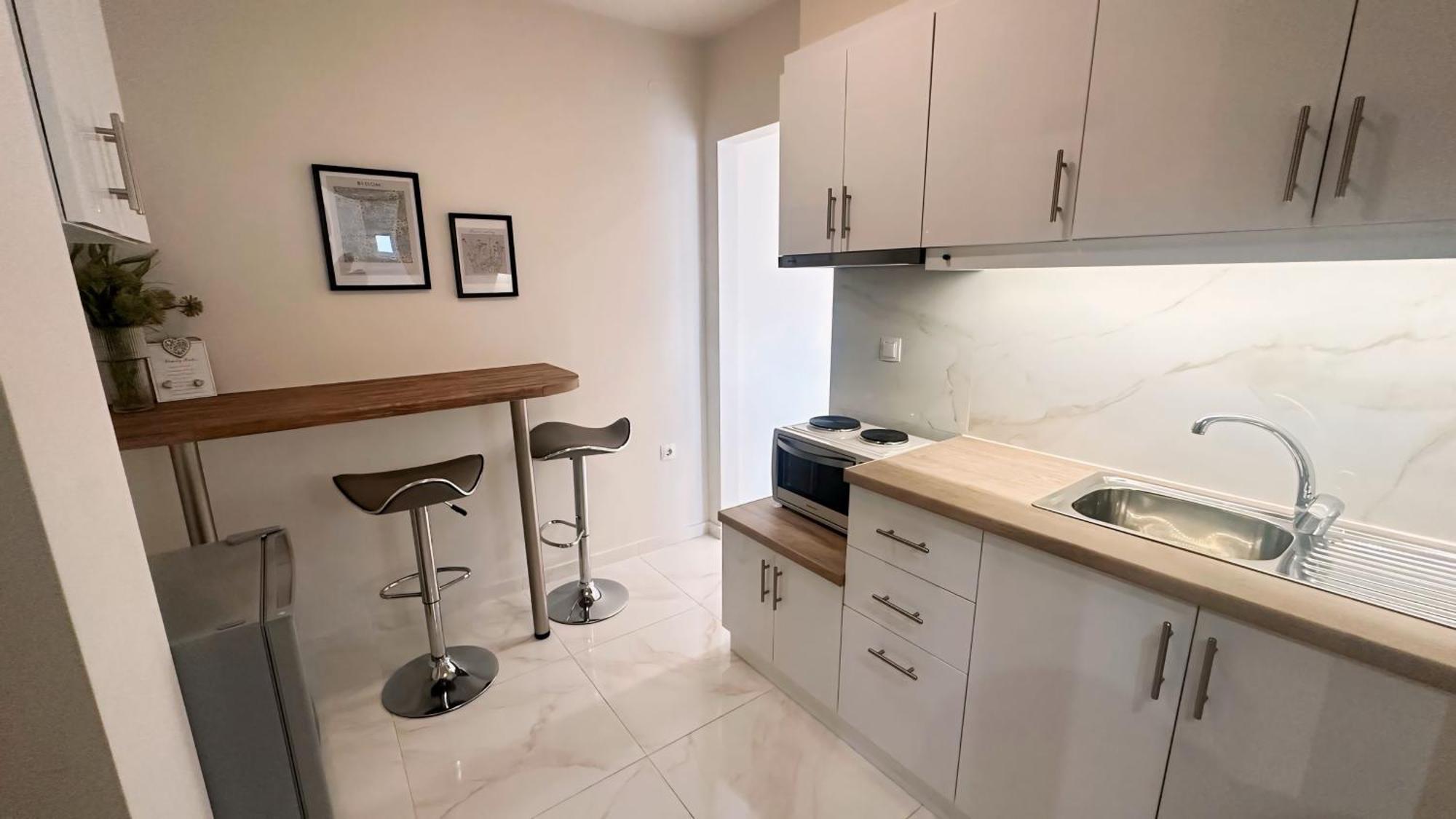 La Perla Apartments Kalamata Eksteriør billede