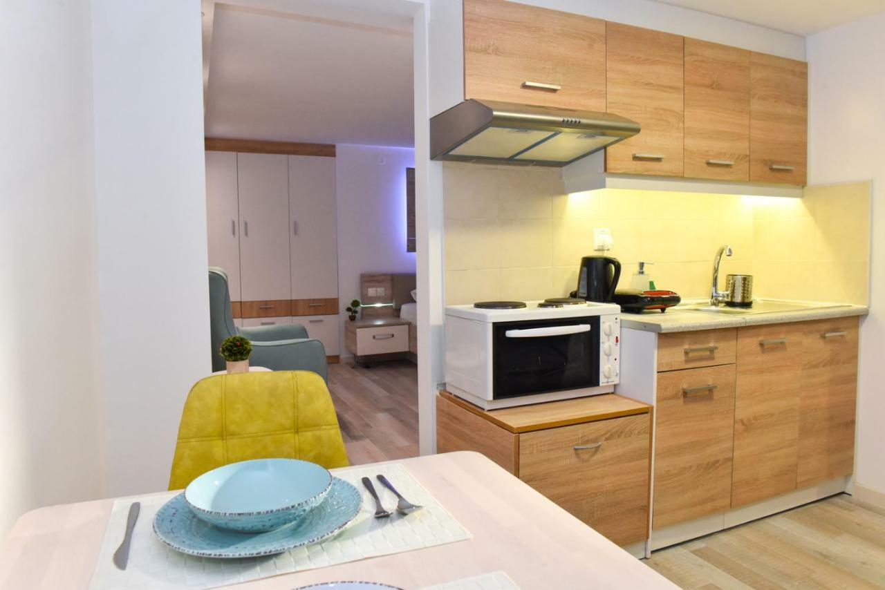 La Perla Apartments Kalamata Eksteriør billede